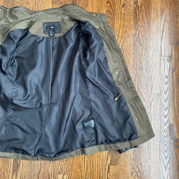 H&M Army Green Jacket Faux Leather Sleeves - US 2 - Picture 5 of 15